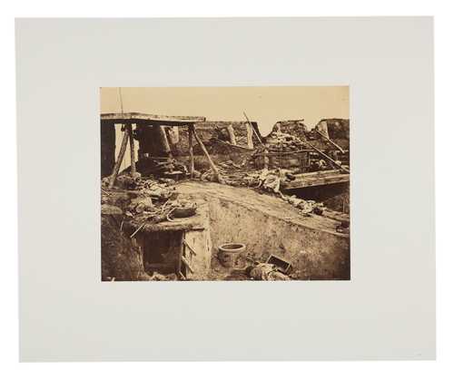 Felice Beato, Nach der Erstürmung der Taku Forts in China (Zweiter Opiumkrieg), Albuminabzug, 1860
© als Sammlung by Jacques Herzog und Pierre de Meuron Kabinett, Basel.